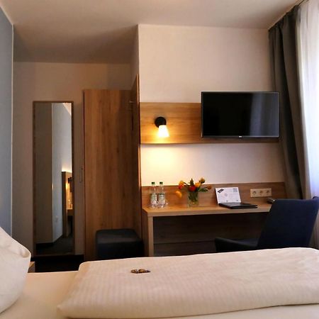 Hasi'S Hotel Grafing Dış mekan fotoğraf