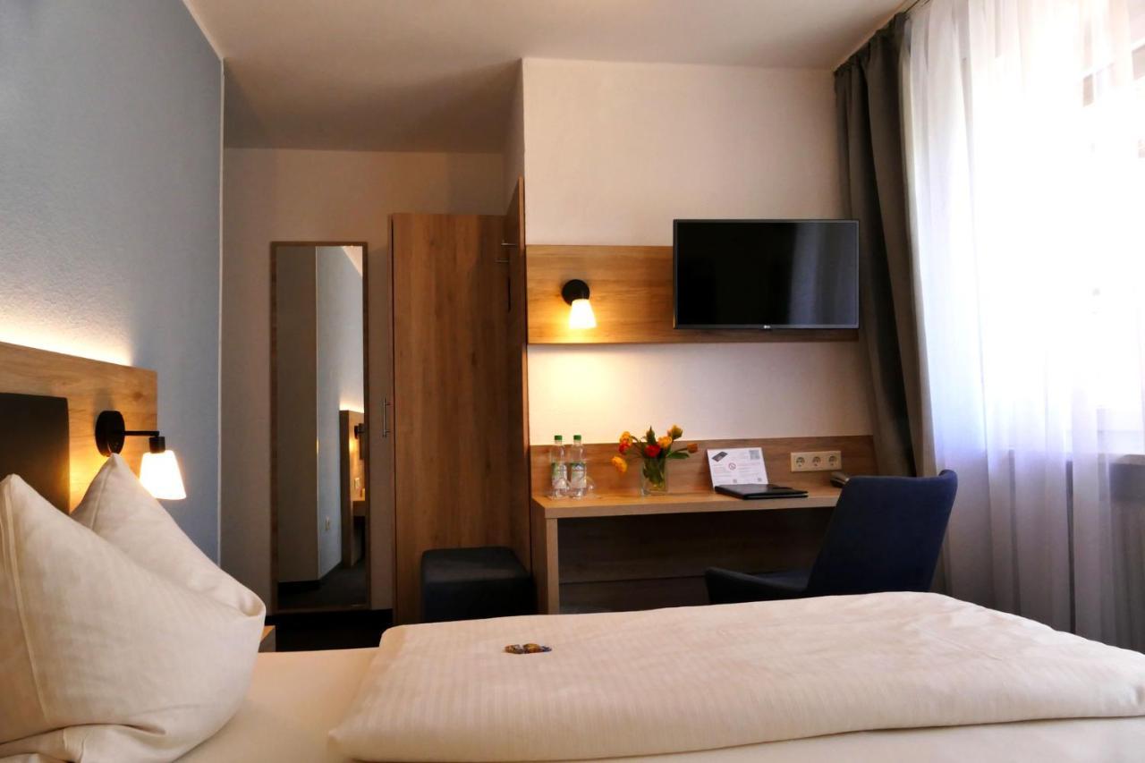 Hasi'S Hotel Grafing Dış mekan fotoğraf