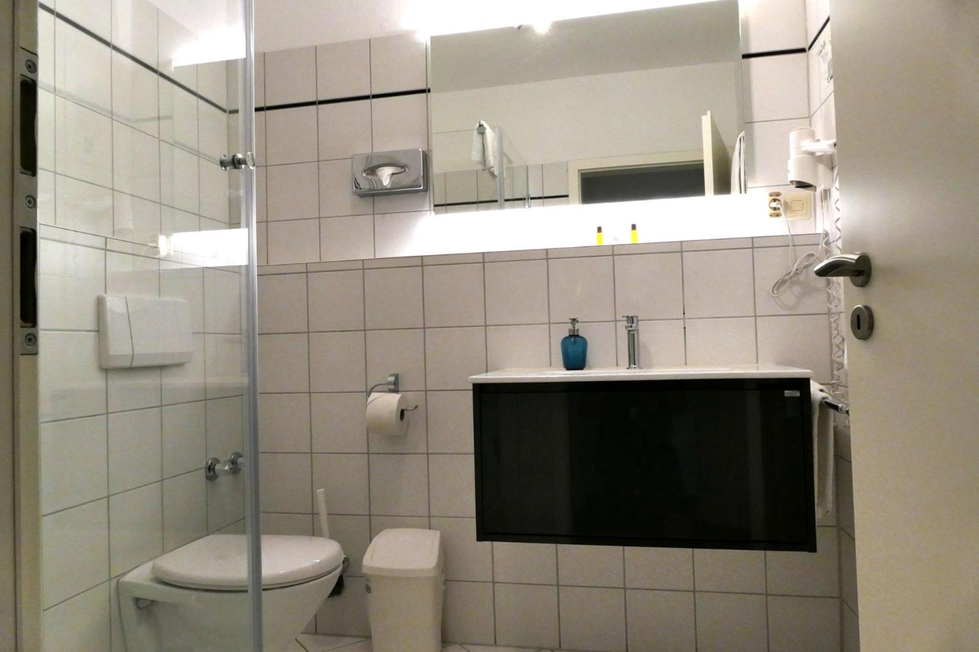 Hasi'S Hotel Grafing Dış mekan fotoğraf